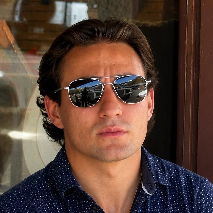 Portrait of Simon Cura